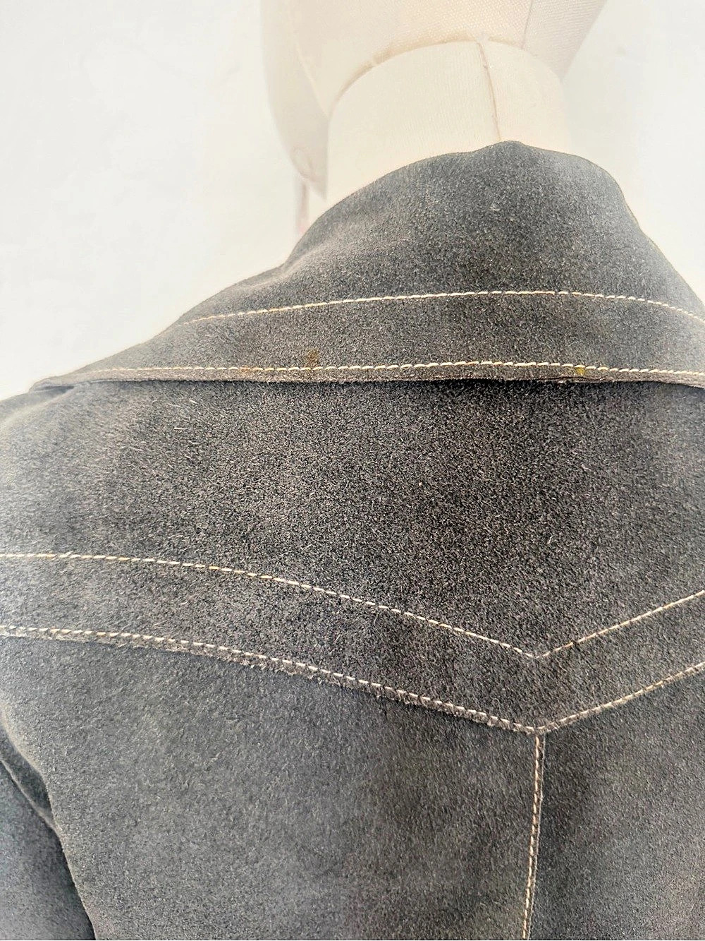 70s suede jacket - Picture 6 of 8